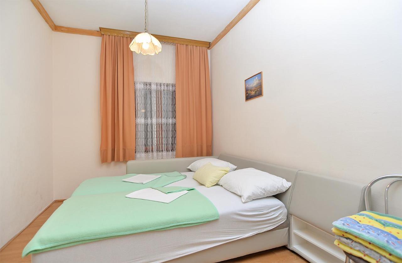 Apartments Joko 1160 พูลา ภายนอก รูปภาพ