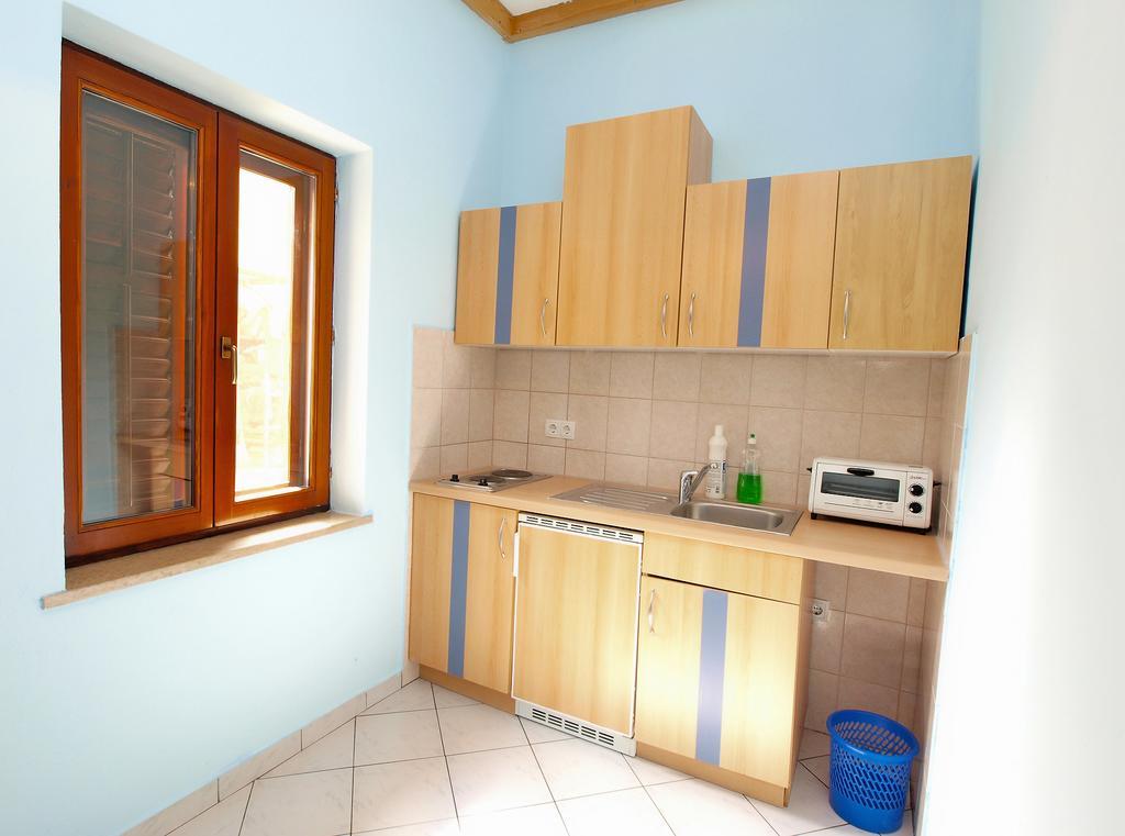 Apartments Joko 1160 พูลา ภายนอก รูปภาพ
